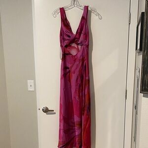 Zara Harlow Floral Abstract Midi Maxi Gown Dress Twist Open Back NWT S/M 4/6 NWT